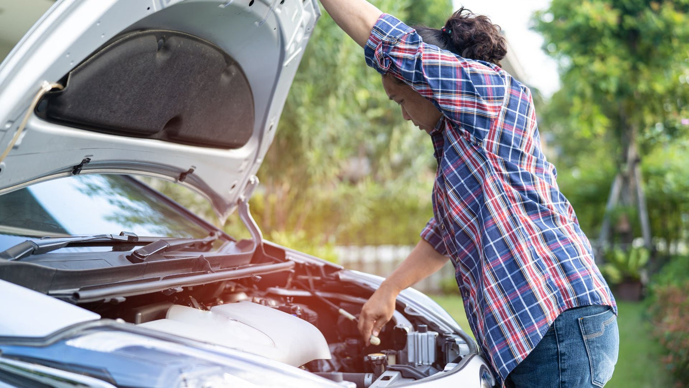 Genuine Nissan 0W-20 Oil vs. Aftermarket Brands: Which One Should You Use?
